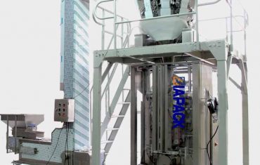 Автоматска машина за пакување четири кеси со вентил за одгасување за зрна кафе