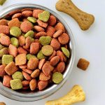 Автоматска производна линија за балирање на торбичка за храна за домашни миленици